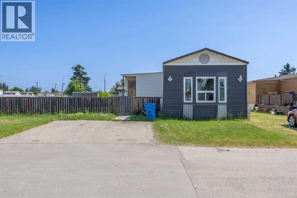 6220 17 Avenue Se Unit 322, Calgary, AB T2A 0W6