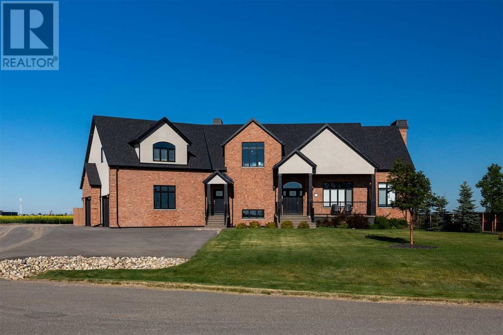 1 Edgemoor Way W, Lethbridge, AB T1J 5R6