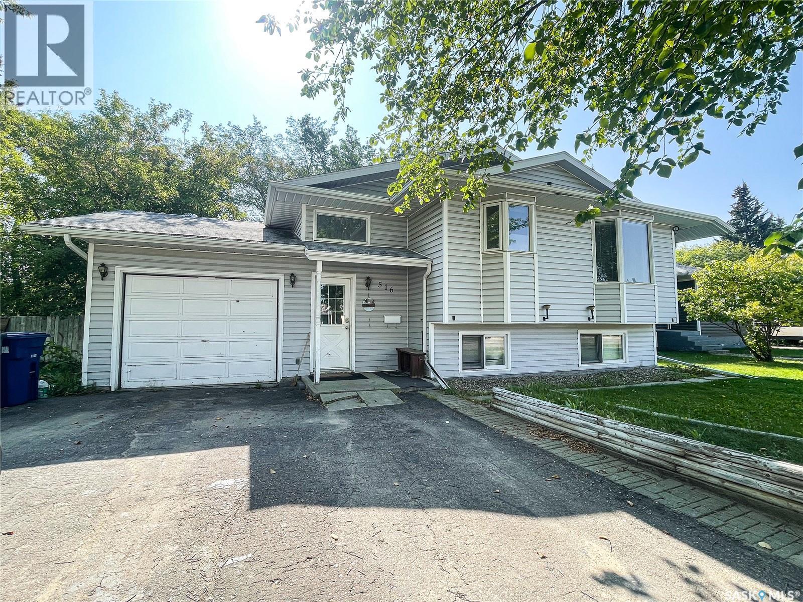 516 5 Avenue West, Meadow Lake, SK S9X 1A9