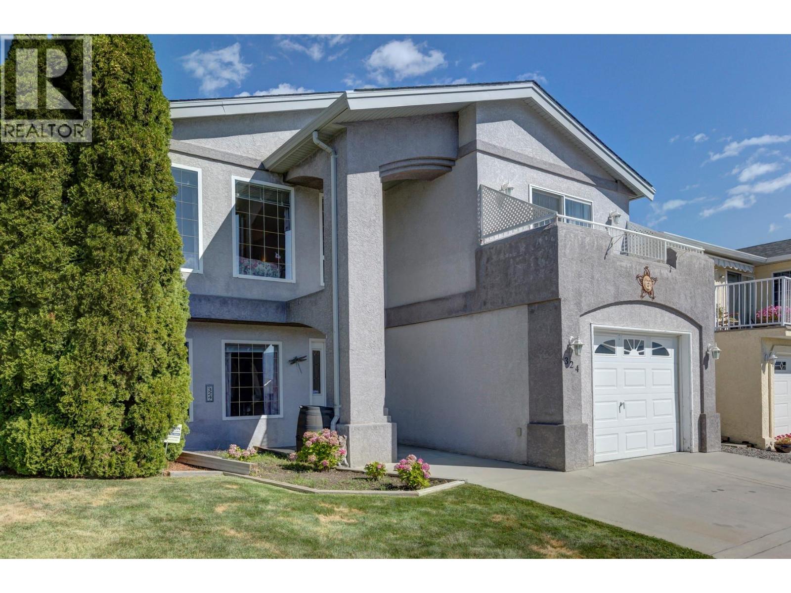 324 Village Ln, West Kelowna, BC V4T 1X6