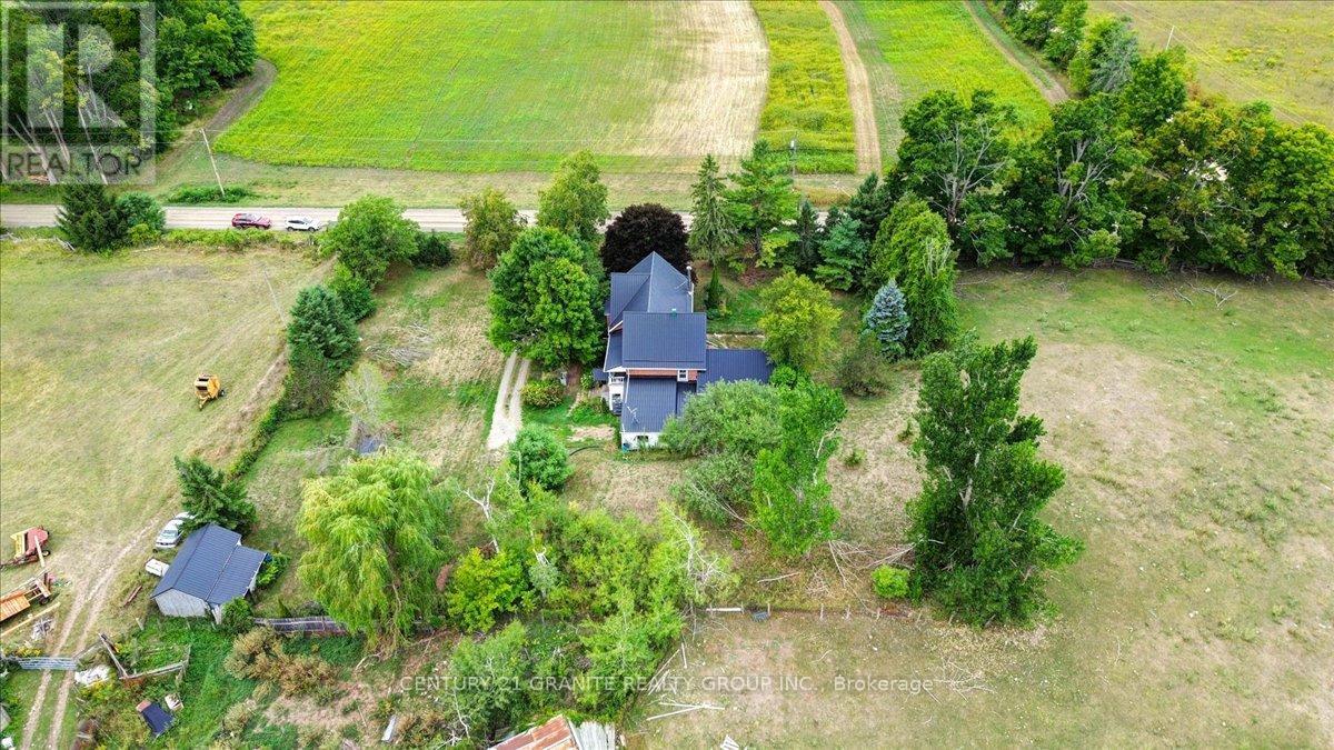 232 Union Rd, Madoc, ON K0K 1Y0