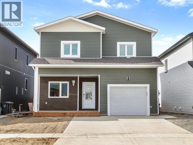 72 Wyvern Ave, Whitehorse, YT Y1A 0S8
