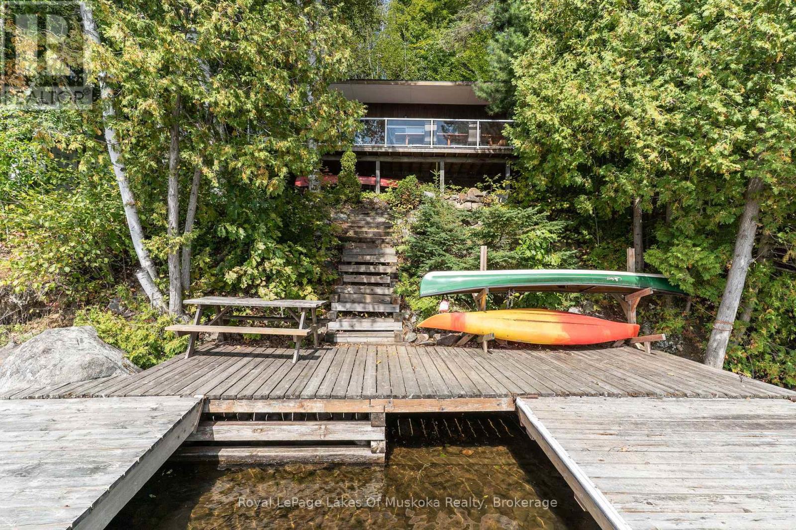 1392 Crumby Lake Dr, Algonquin Highlands, ON P0A 1E0