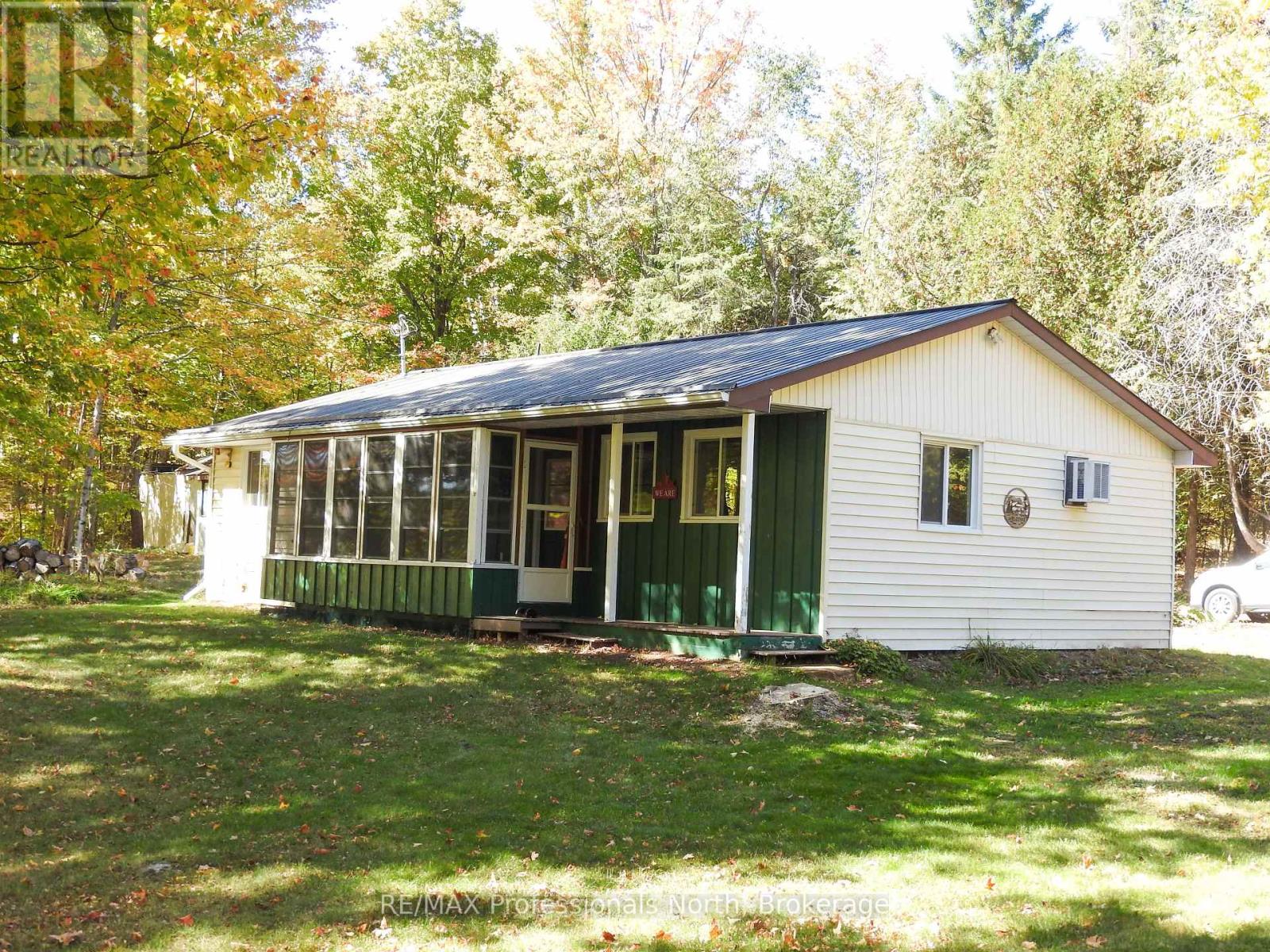 1386 Ingram Rd, Wollaston, ON K0L 1P0