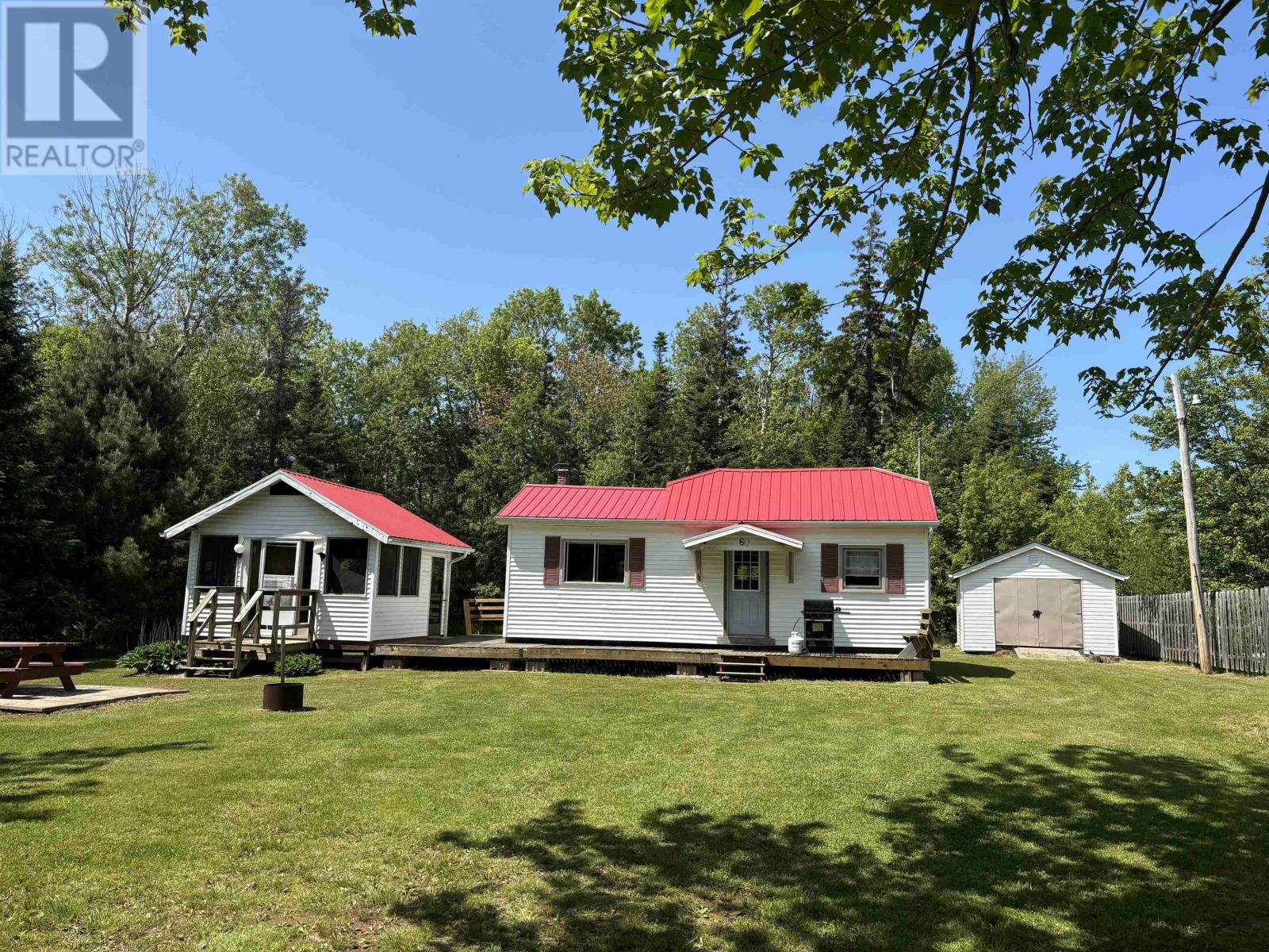 60 Blue Jay Dr, St. Nicholas, PE C0B 2E0