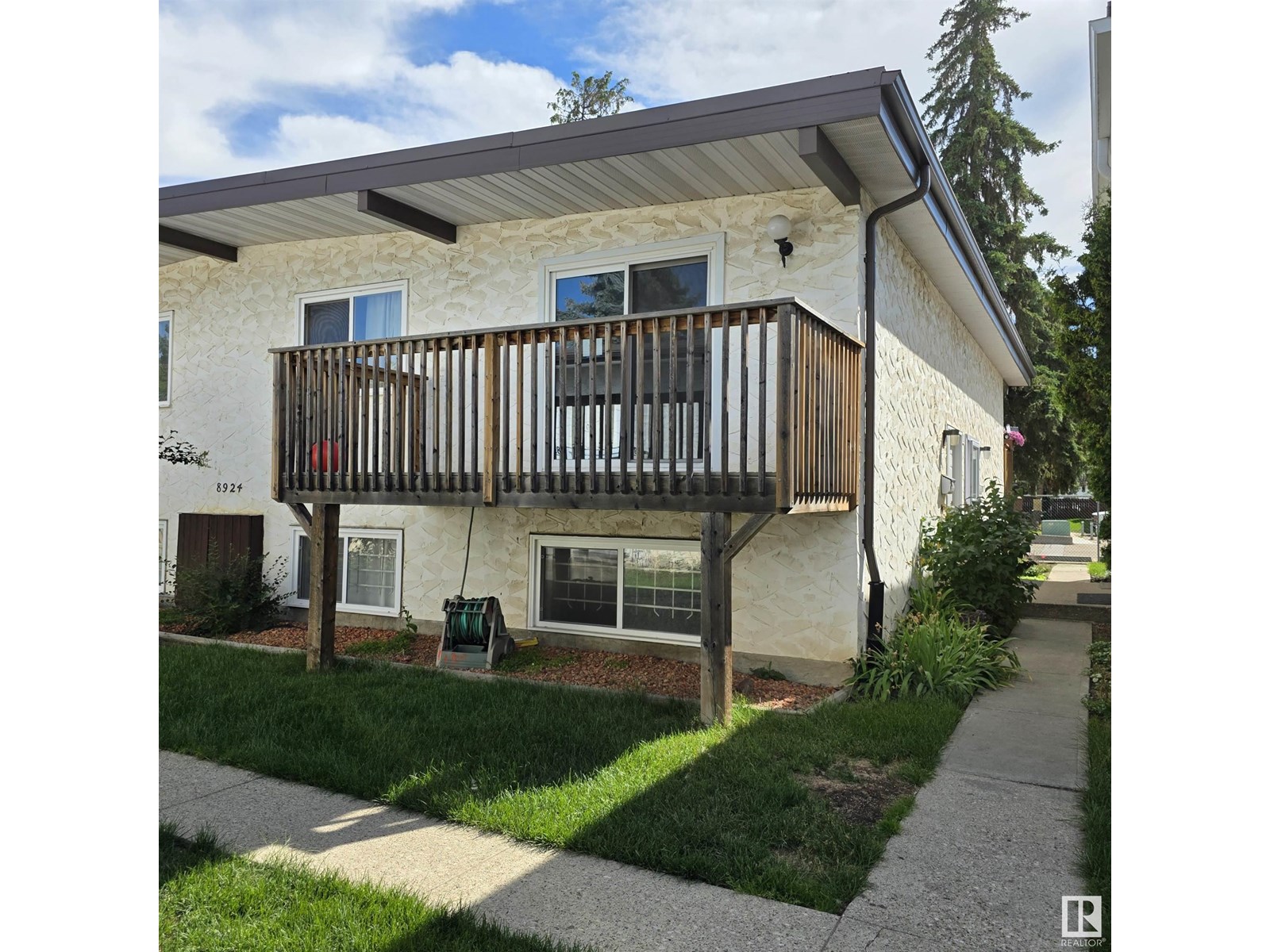 144 Av Nw Unit 8924b, Edmonton, AB T5E 5V4