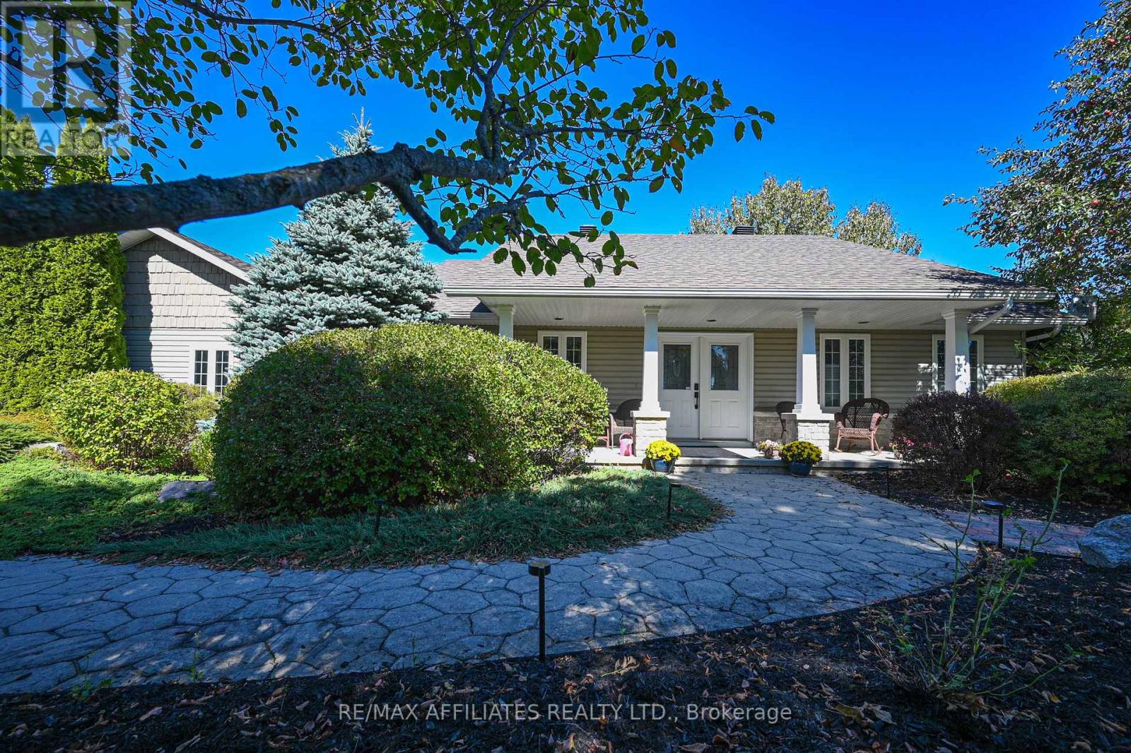 8 Horace Dr, Rideau Lakes, ON K0V 1X0