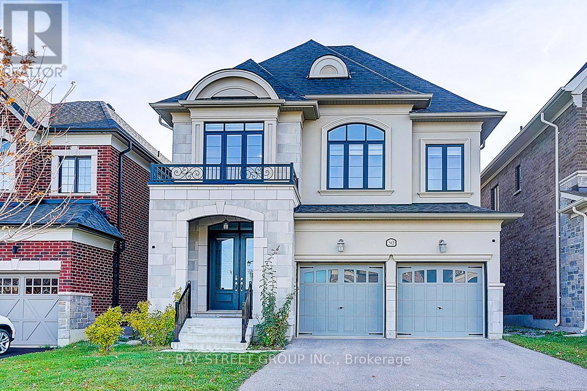 50 Botelho Cir W, Aurora Bayview Southeast, ON L4G 7Y0
