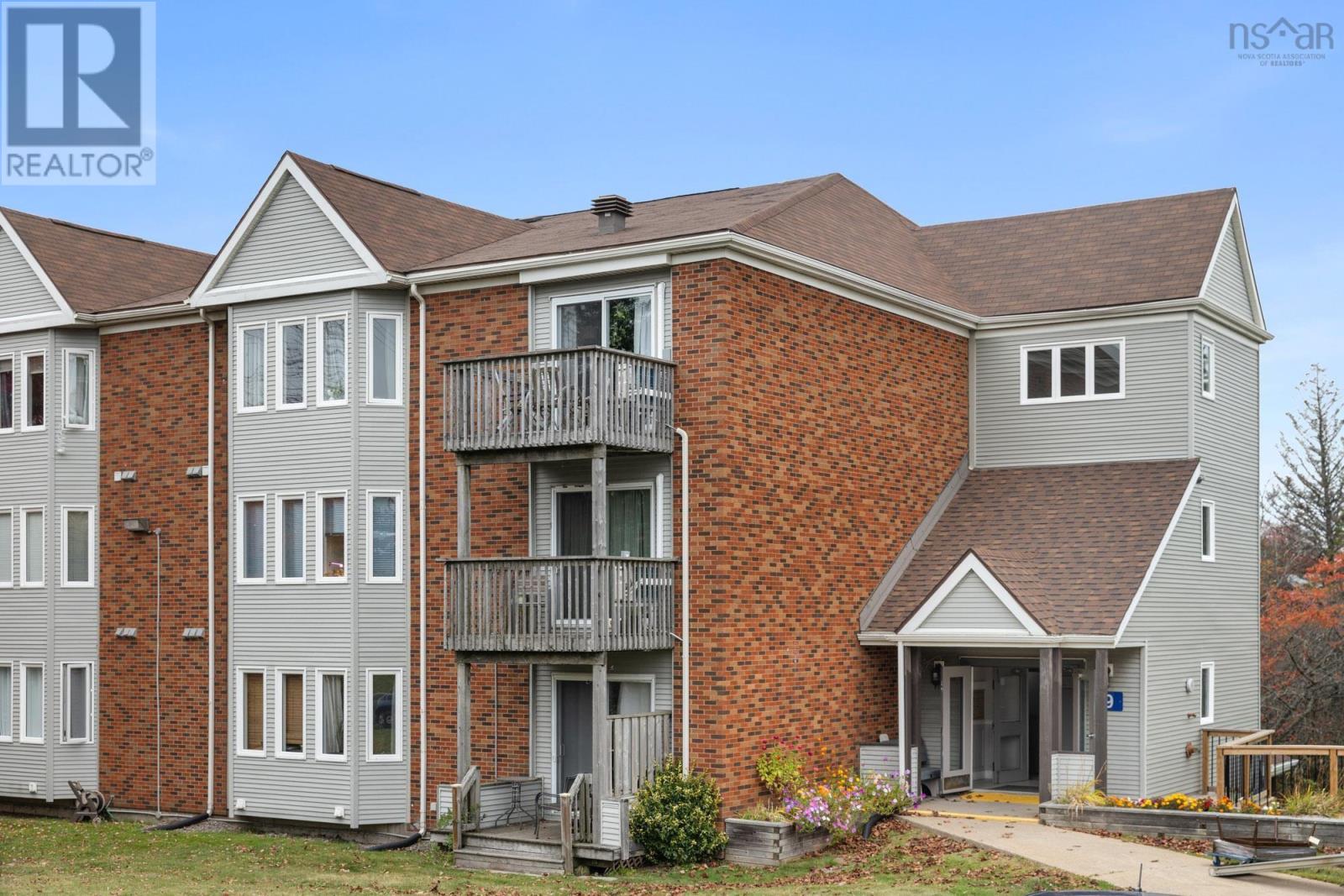 9 Forest Hills Parkway Unit 137, Cole Harbour, NS B2W 0M5