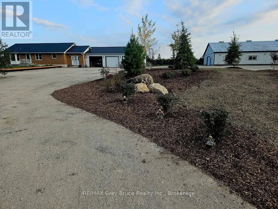 118 Matilda St, The Blue Mountains, ON N0H 1J0