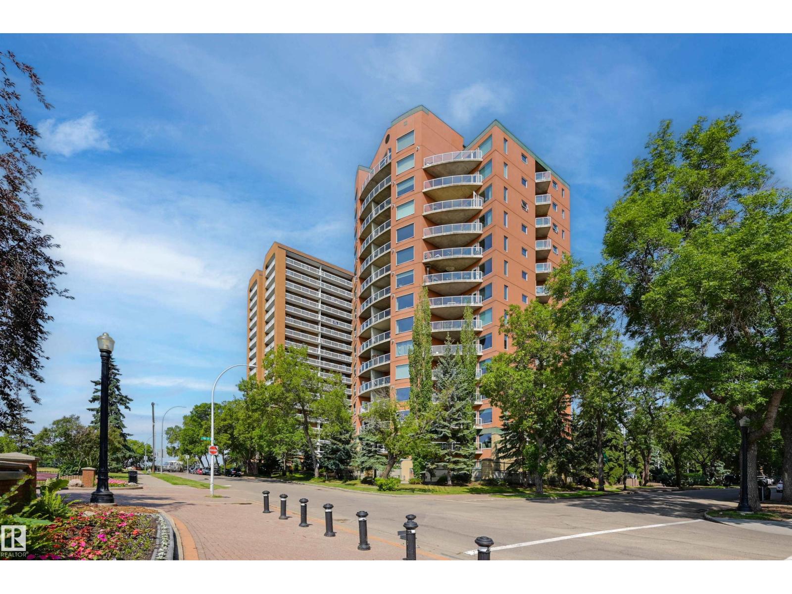 9708 110 Street Northwest #501, Edmonton, AB T5K 2W3