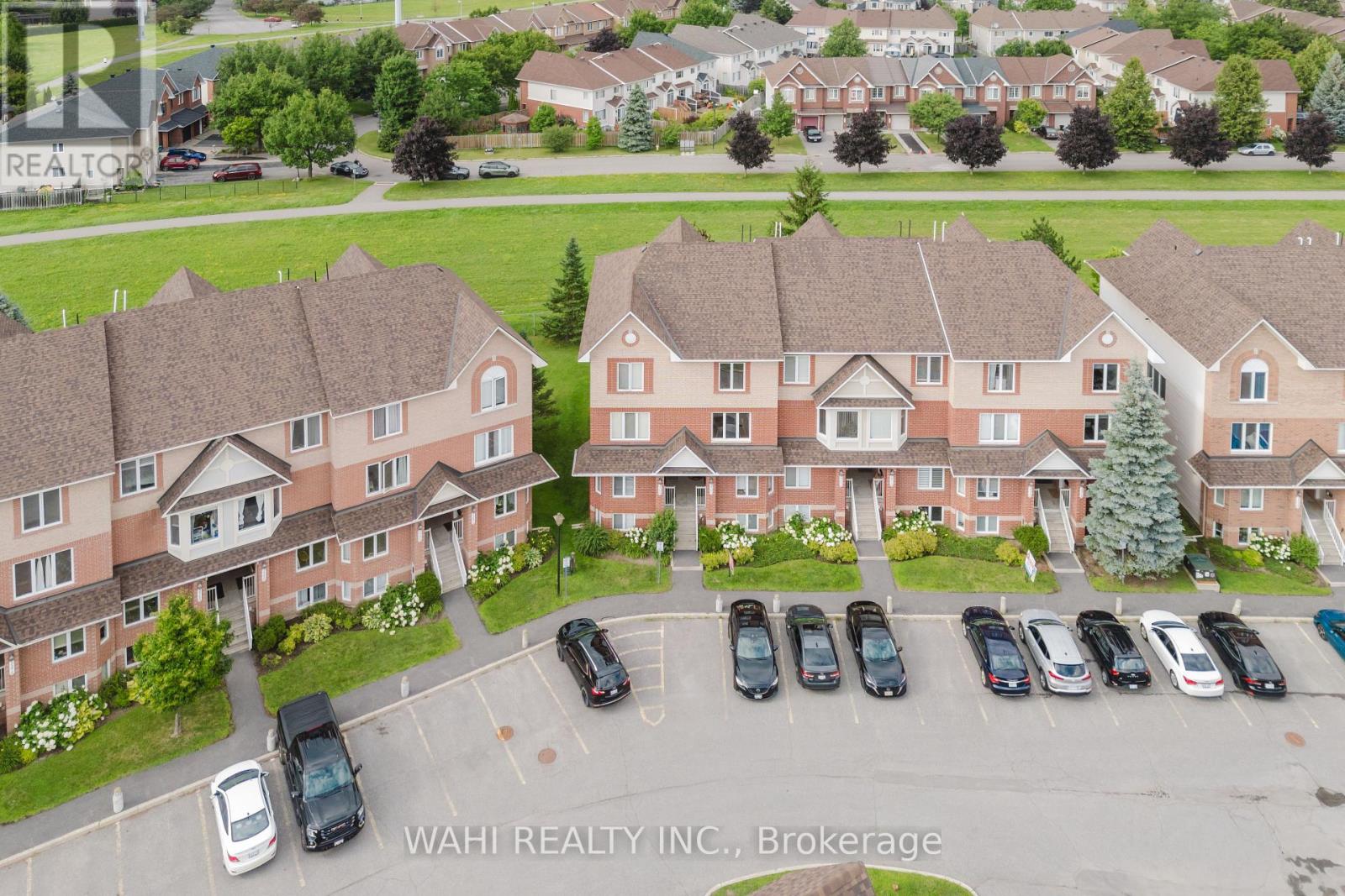36 2300 Bois Vert Pl, Ottawa, ON K4A 4T8