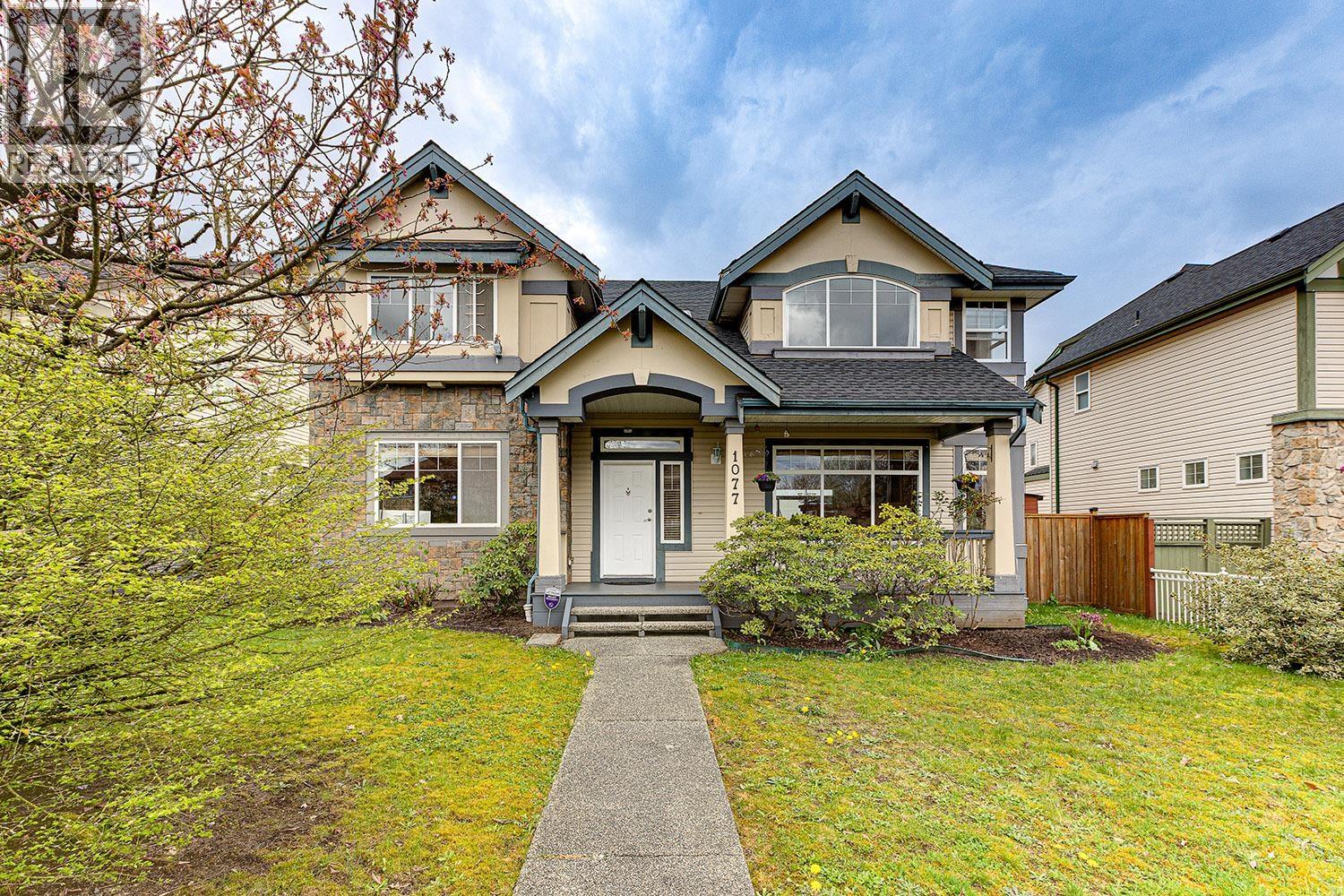 1077 Riverside Dr, Port Coquitlam, BC V3B 8A7
