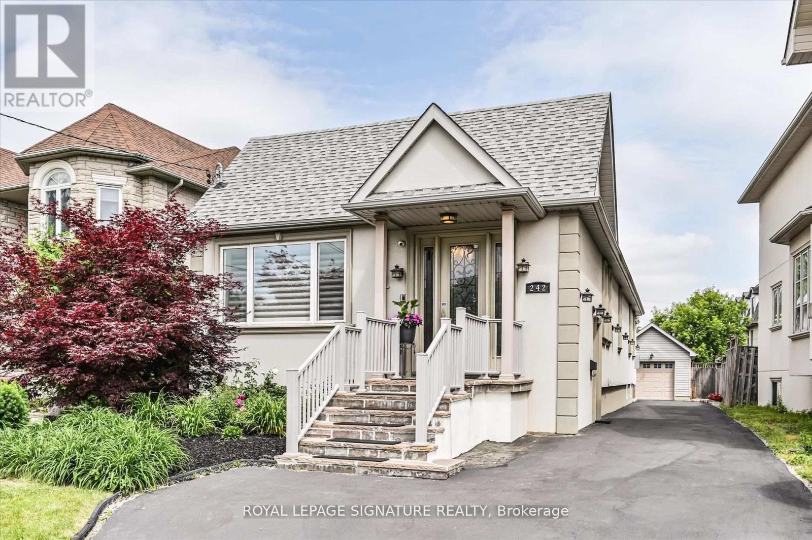 242 Olive Ave, Toronto, ON M2N 4P6