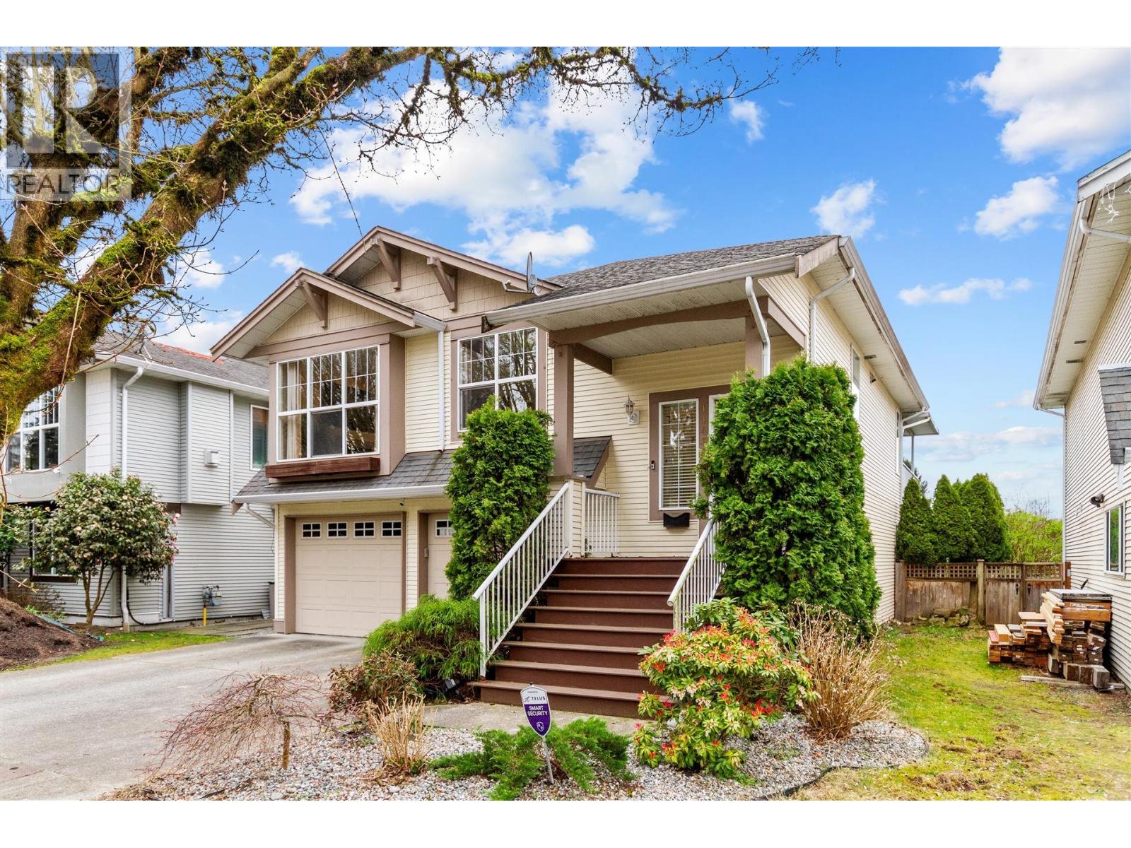 207 Street Unit 11469, Maple Ridge, BC V2X 1W9