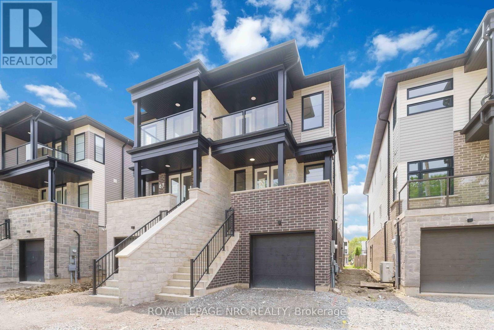 71 Superior St, Welland Dain City, ON L3B 3A6