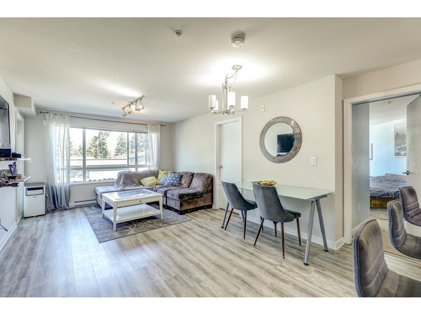 7511 120 Street Unit 211, Delta, BC V4C 0C1