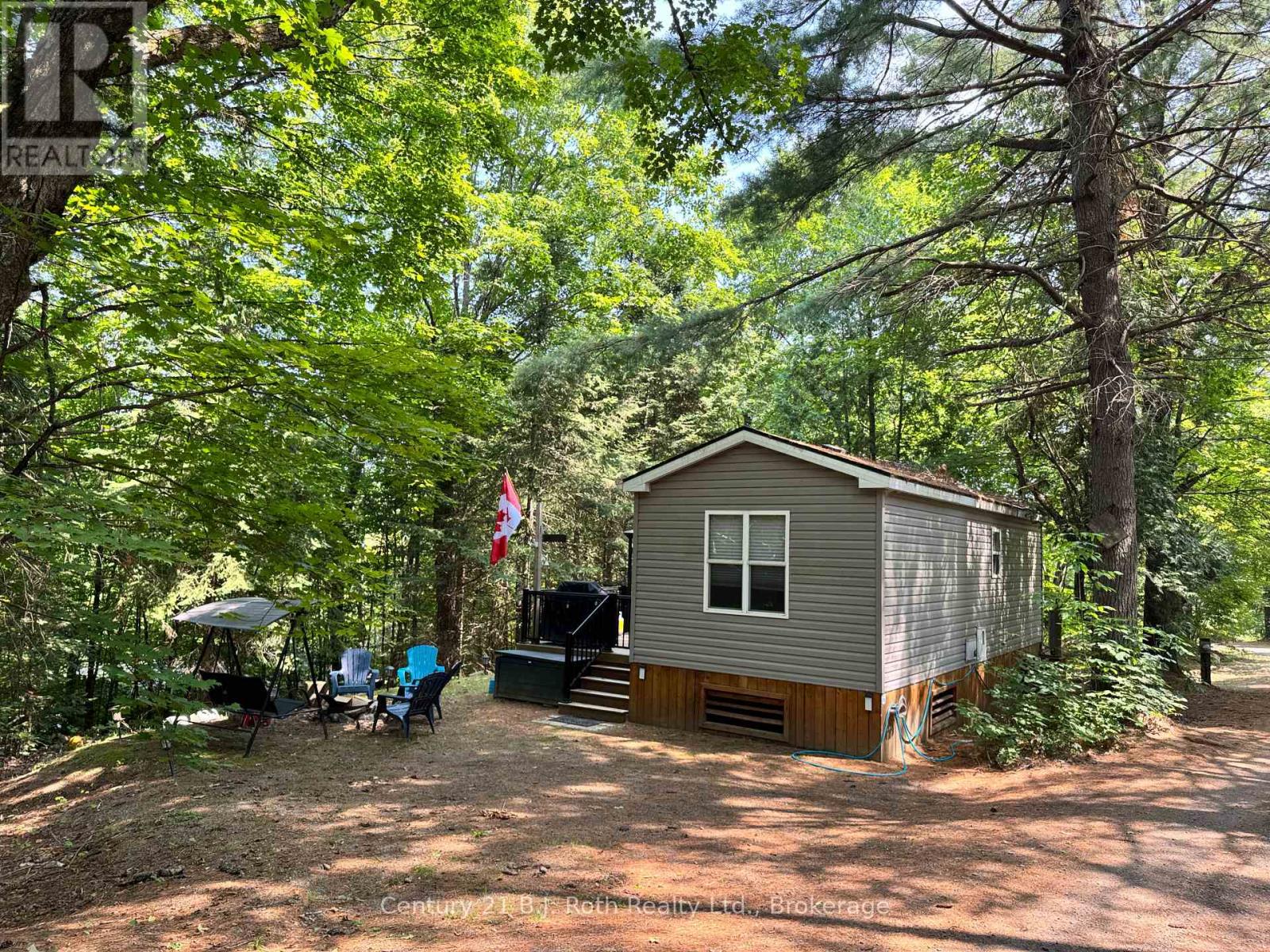733 Poplar Cres, Bracebridge Macaulay, ON P1H 1W9