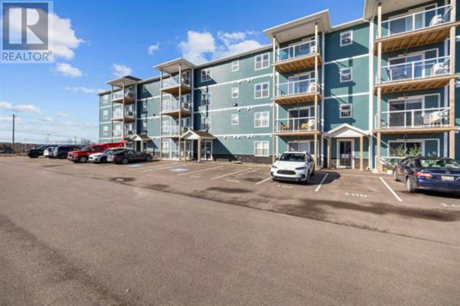 18 Gilbert Dr, Charlottetown, PE C1C 0W2