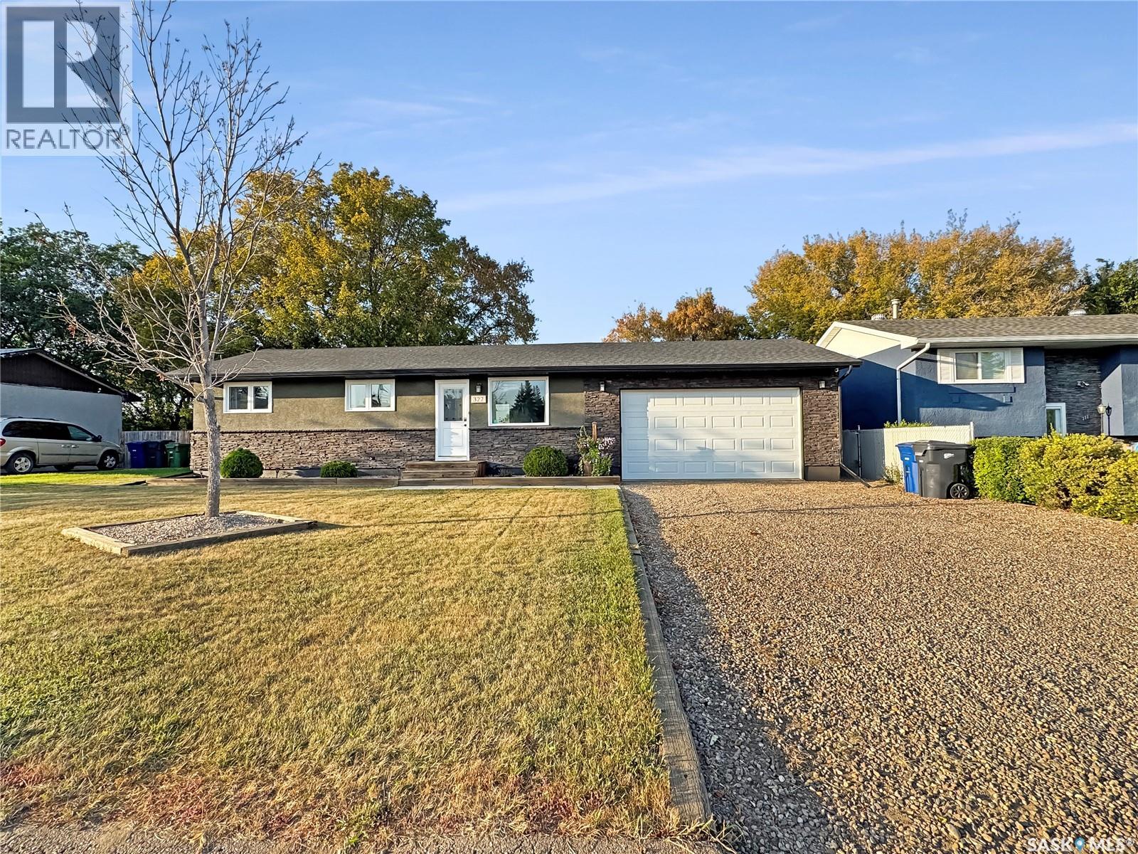 322 33 Street, Battleford, SK S0M 0E0