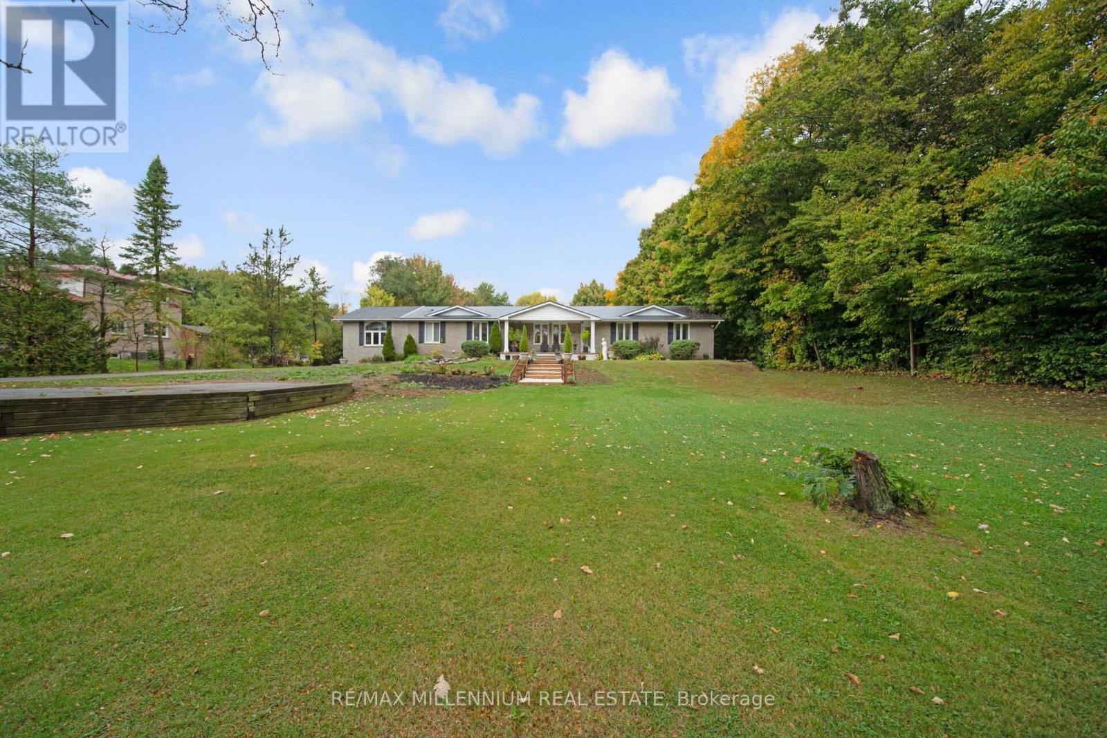 58 Unity Side Rd, Haldimand, ON N3W 1Y2