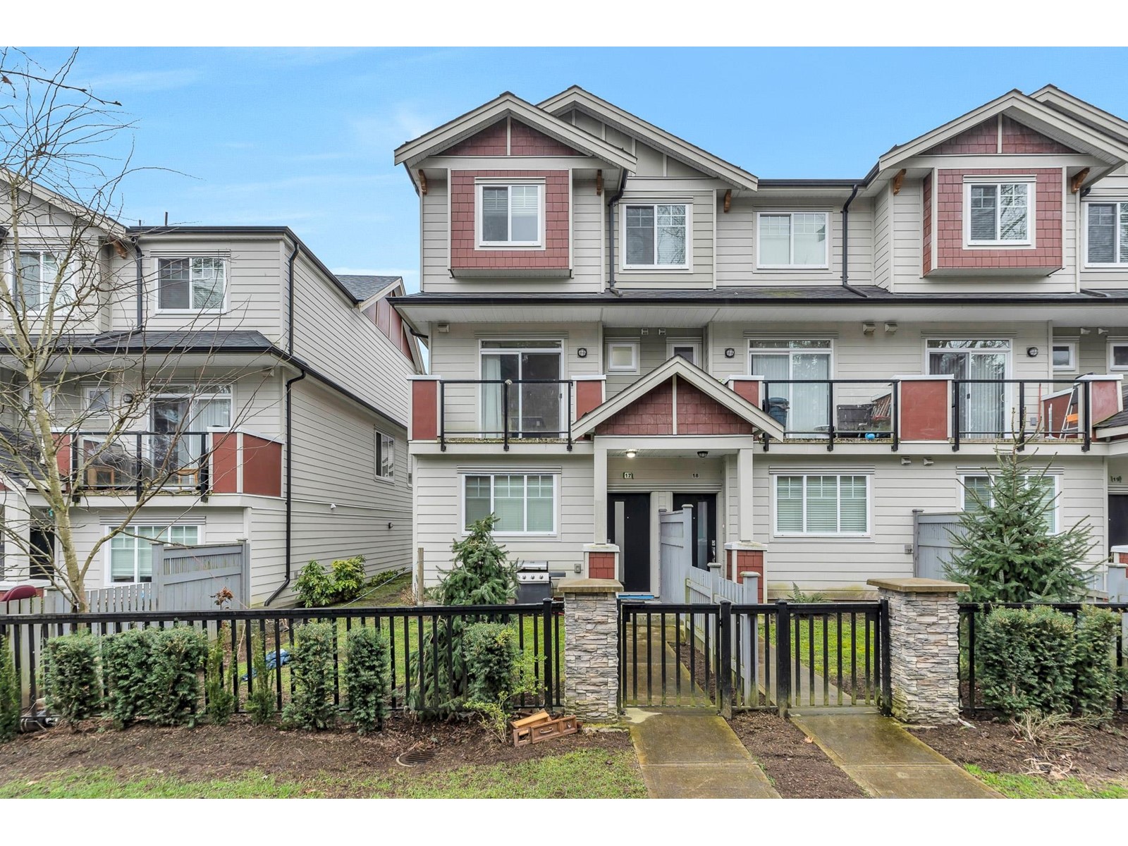 13898 64 Avenue Unit 17, Surrey, BC V3W 1L6