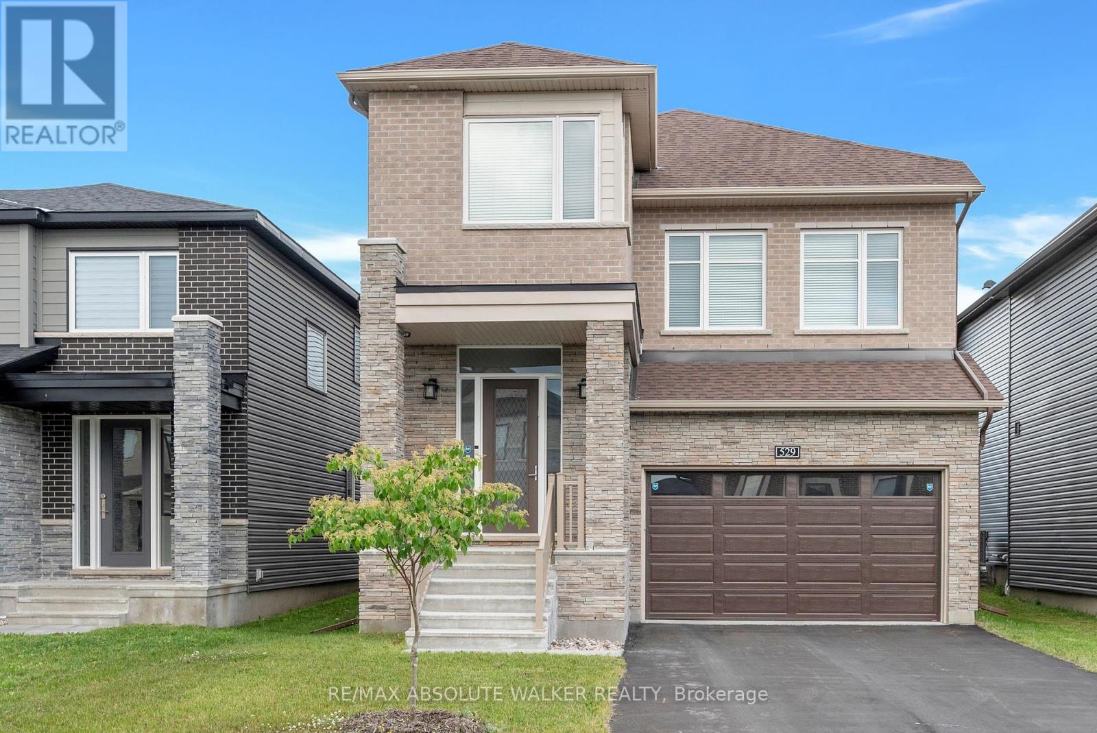 529 Anchor Cir, Ottawa, ON K4M 0X5