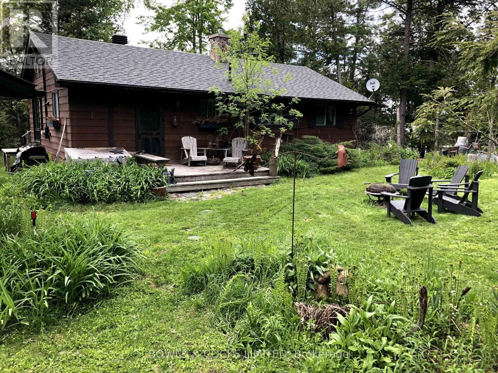 187 Corral Post Ln, Wollaston, ON K0L 1P0