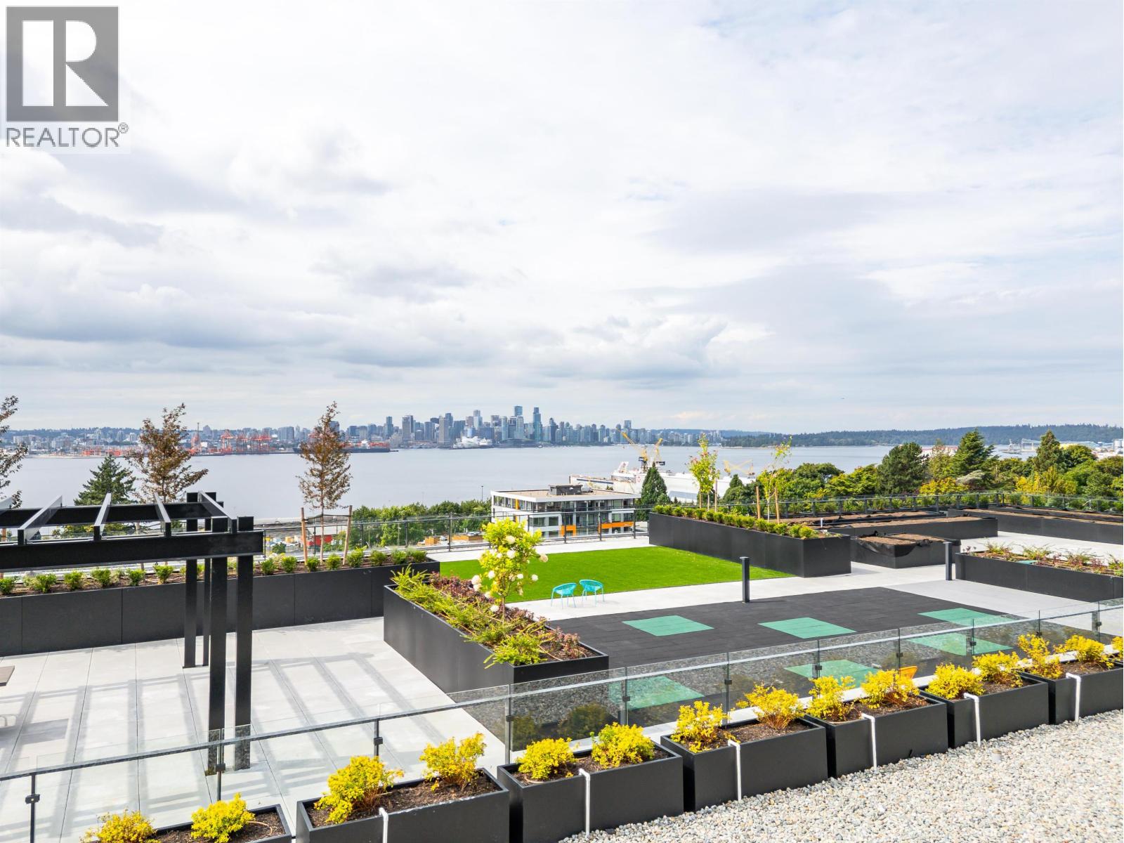422 E 3rd Street Unit 359, North Vancouver, BC V7L 0K1