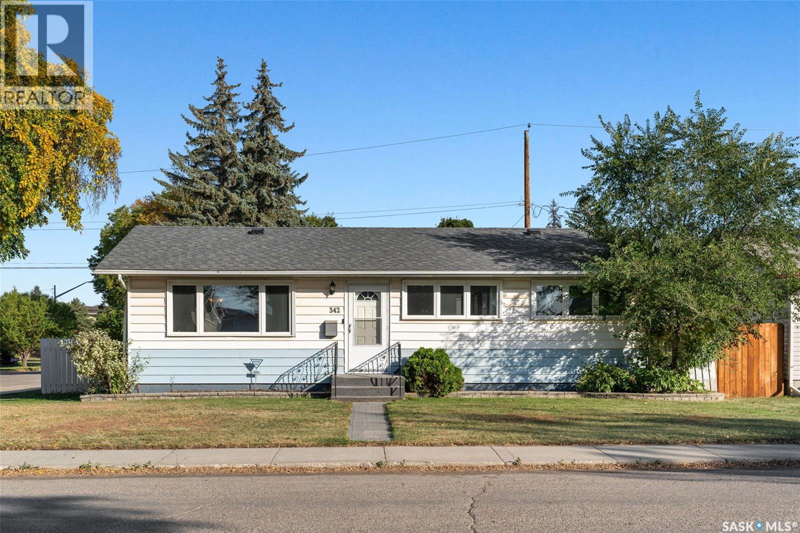 342 Vancouver Ave N, Saskatoon, SK S7L 3P6