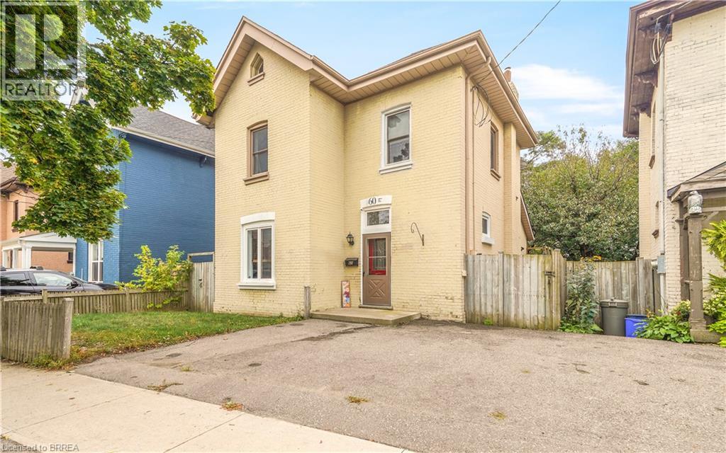 60 Terrace Hill St, Brantford, ON N3R 1G1