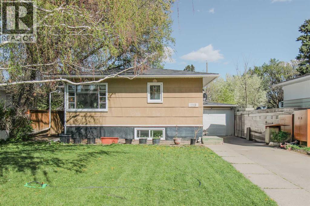 17 Street S Unit 1119 #a, Lethbridge, AB T1K 1Z7