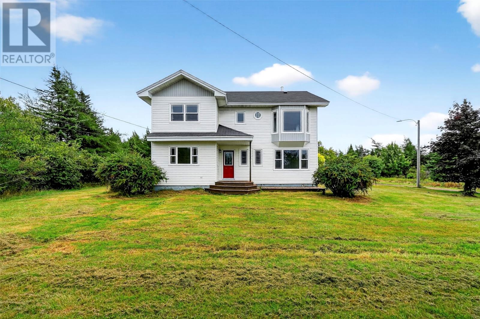 4 Main Rd, New Chelsea, NL A0B 2N0