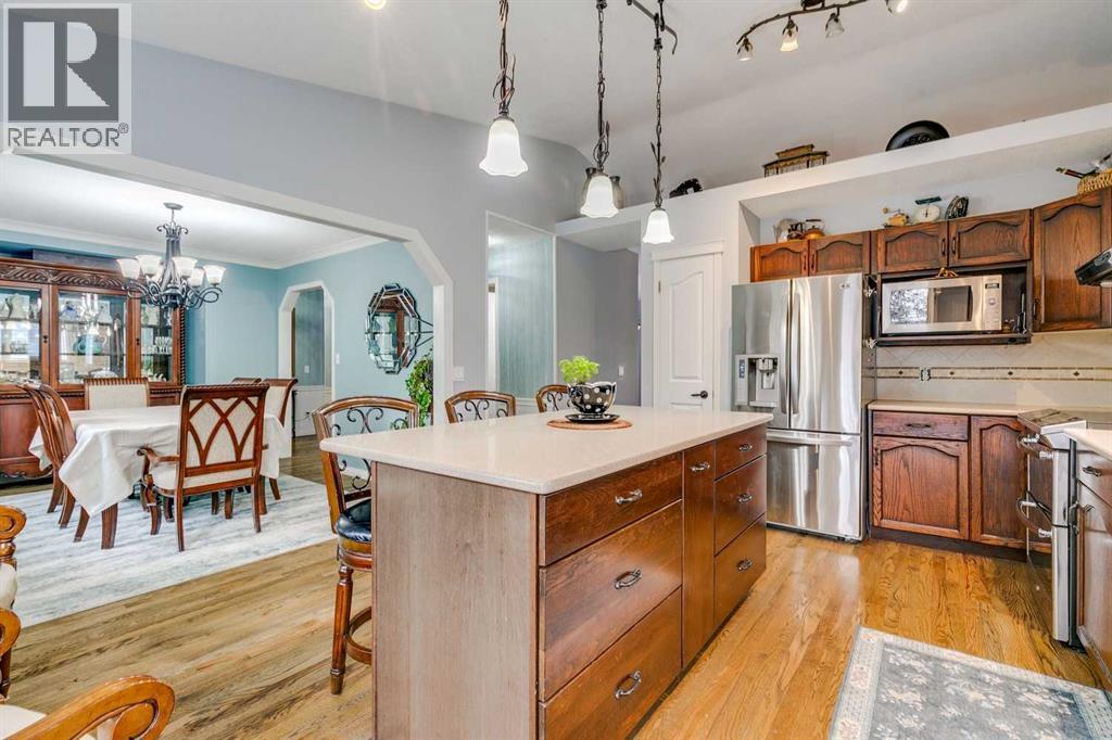 29 W Terrace Dr, Cochrane, AB T4C 1R5