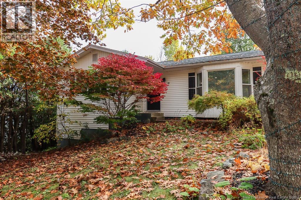 23 Garden Rd, Grand Bay-Westfield, NB E5K 1Z7