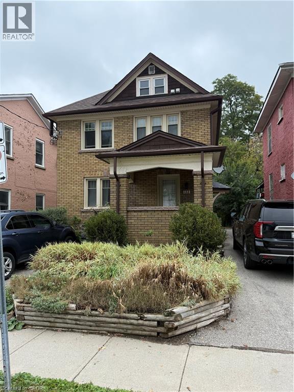 154 Church St, Kitchener, ON N2G 2S6