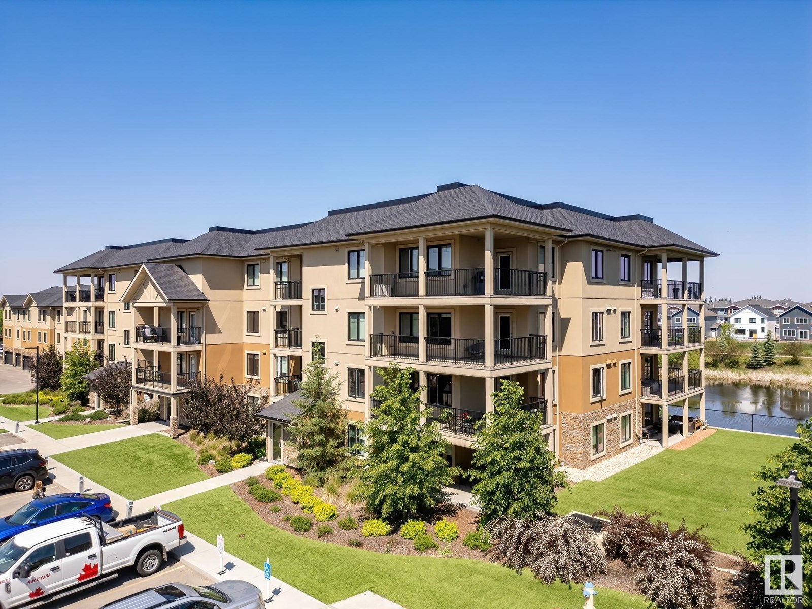 1027 173 Street Southwest #201, Edmonton, AB T6W 3E4