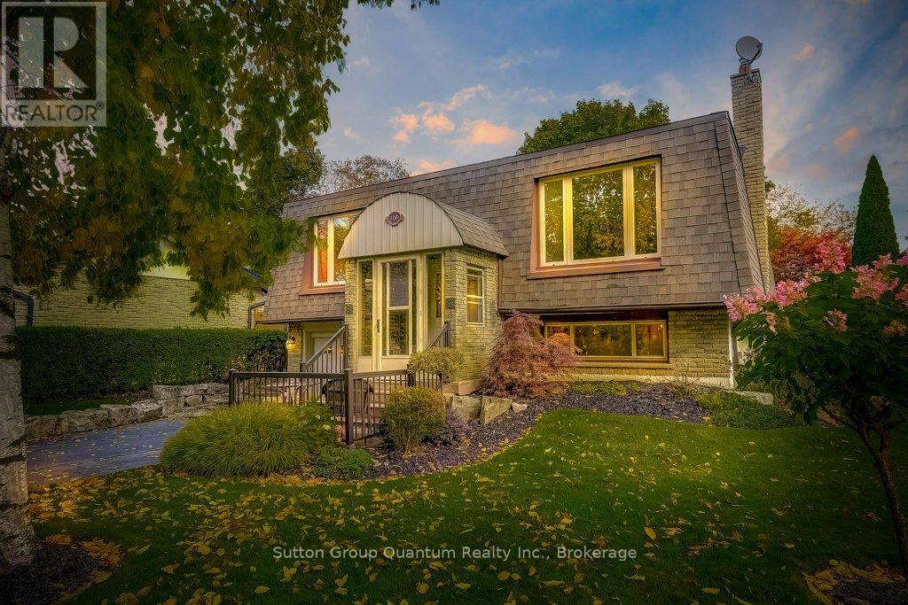 1249 Richards Cres, Oakville, ON L6H 1R5