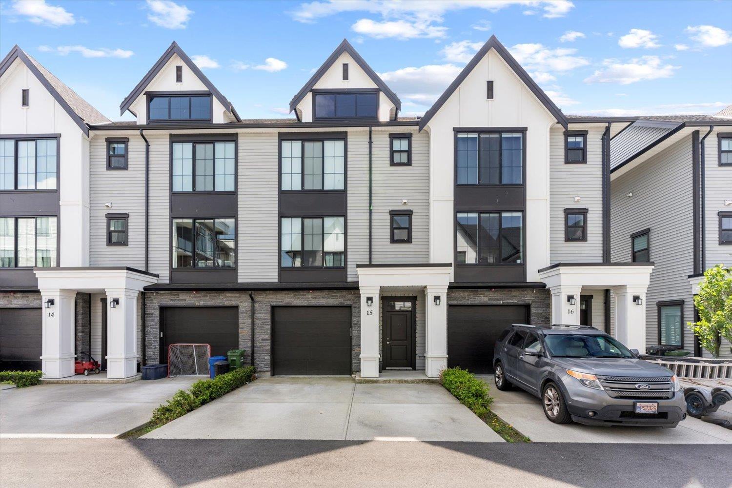 5480 Pebble Lanesardis South Unit 15, Chilliwack, BC V2R 6B8