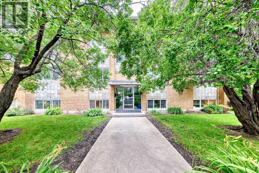 310 22 Avenue Sw Unit 8, Calgary, AB T2S 0H4