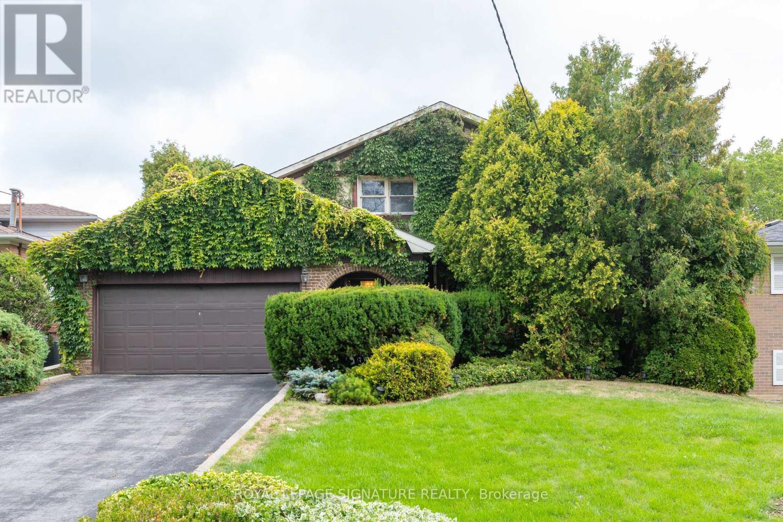 7 Willowood Ct, Toronto Don Valley Village, ON M2J 2M2