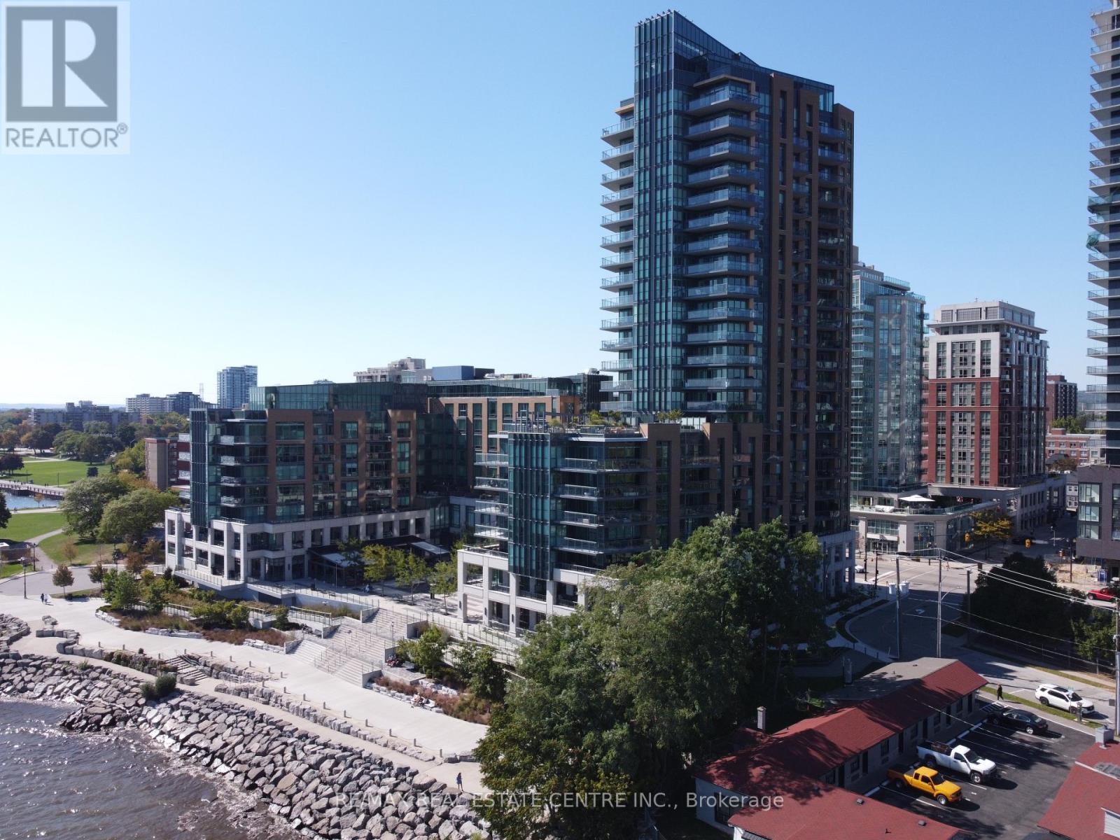 405 2060 Lakeshore Rd, Burlington, ON L7R 5A1