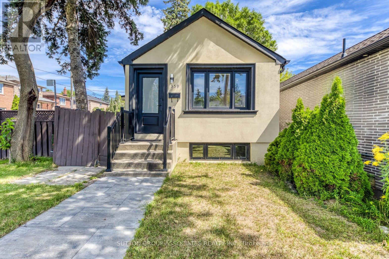 359 Harvie Ave, Toronto, ON M6E 4L6