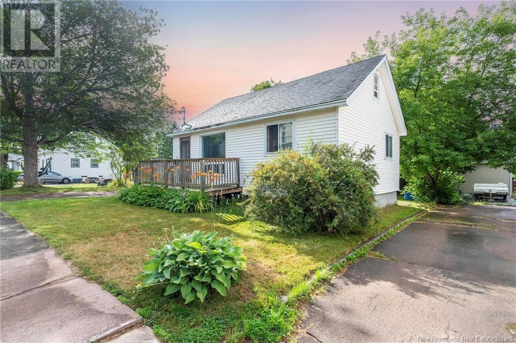 30 Cross St, Moncton, NB E1A 3C4