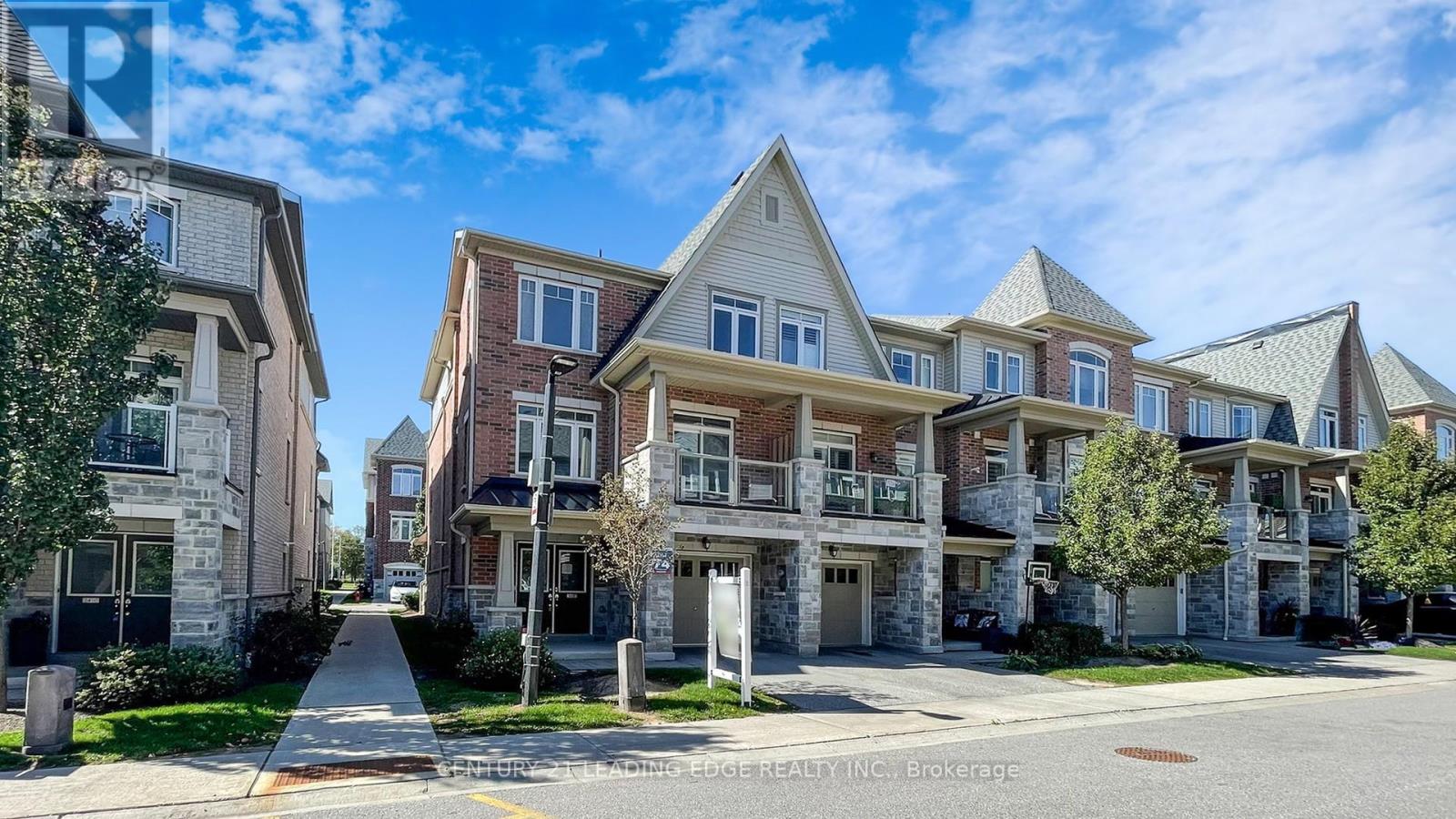2420 Nantucket Chase, Pickering, ON L1X 0E4