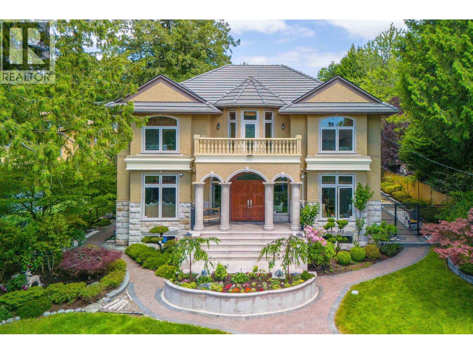 2769 W 49th Ave, Vancouver, BC V6N 3S5