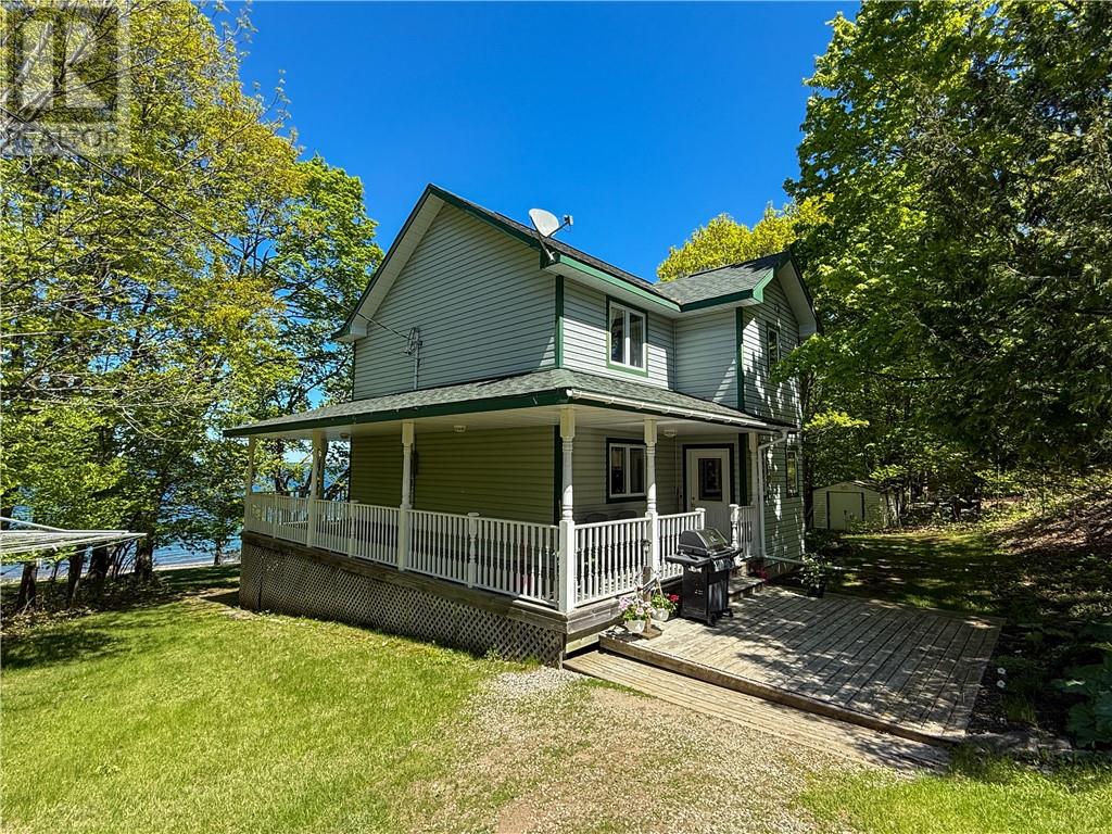 118 Maple Dr, Billings, ON P0P 1J0