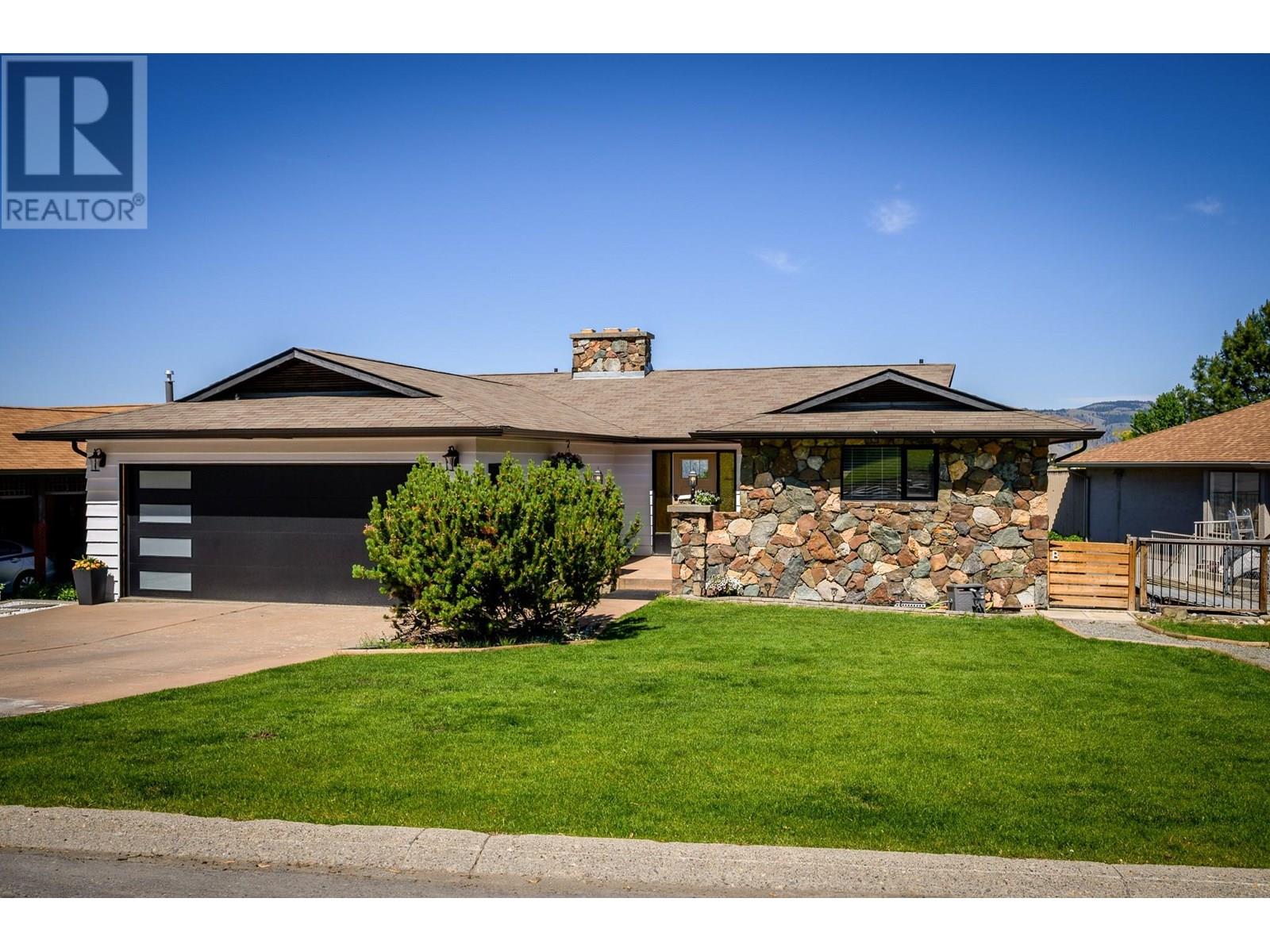 356 Gleneagles Dr, Kamloops, BC V2E 1Z4