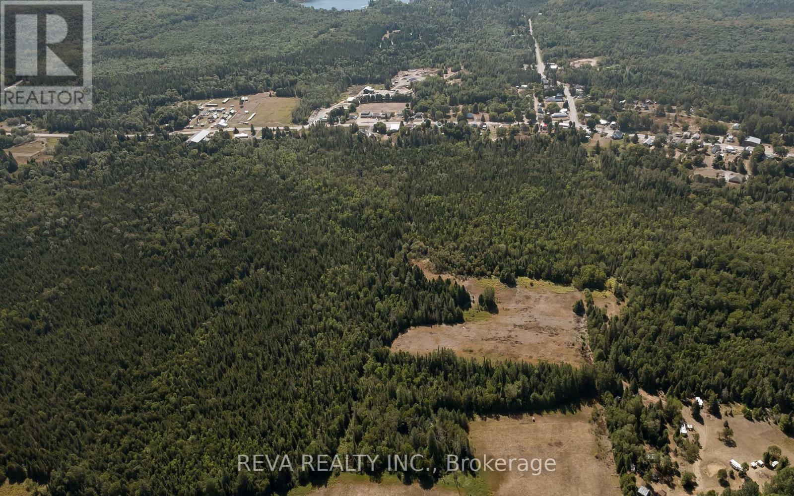 122 Albert Rd, Wollaston, ON K0L 1P0