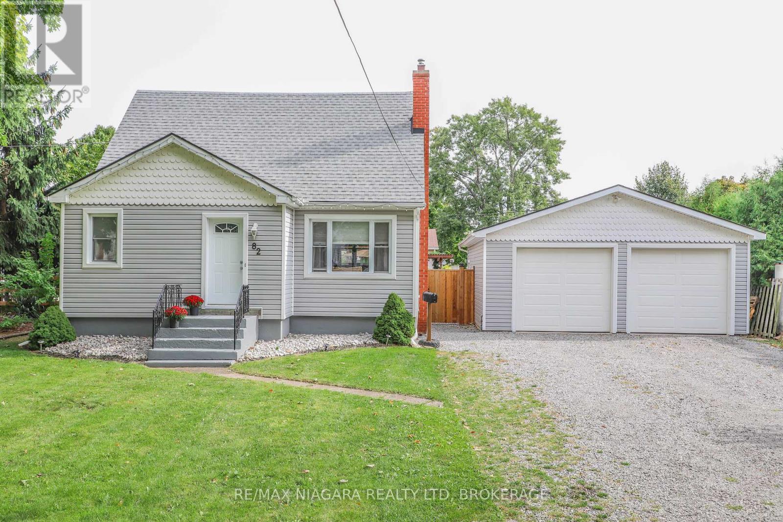 82 Devon Rd, St. Catharines, ON L2N 1X6